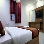 Hotel Aela Suites \